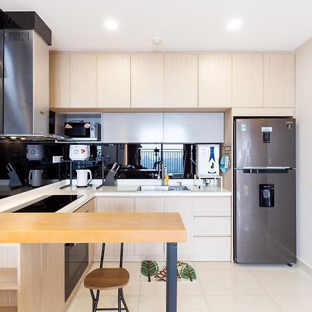 Home, Cosy&Luxury Apartment - 5Mins To Airport, Free Pool&Gym, Airport Pick Up Service Hô Chi Minh-Ville Extérieur photo
